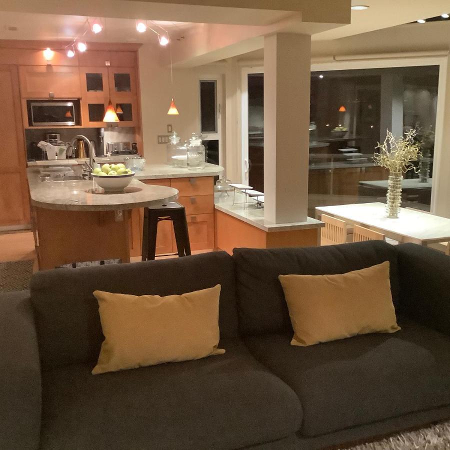 Suite Smart Vancouver Extérieur photo