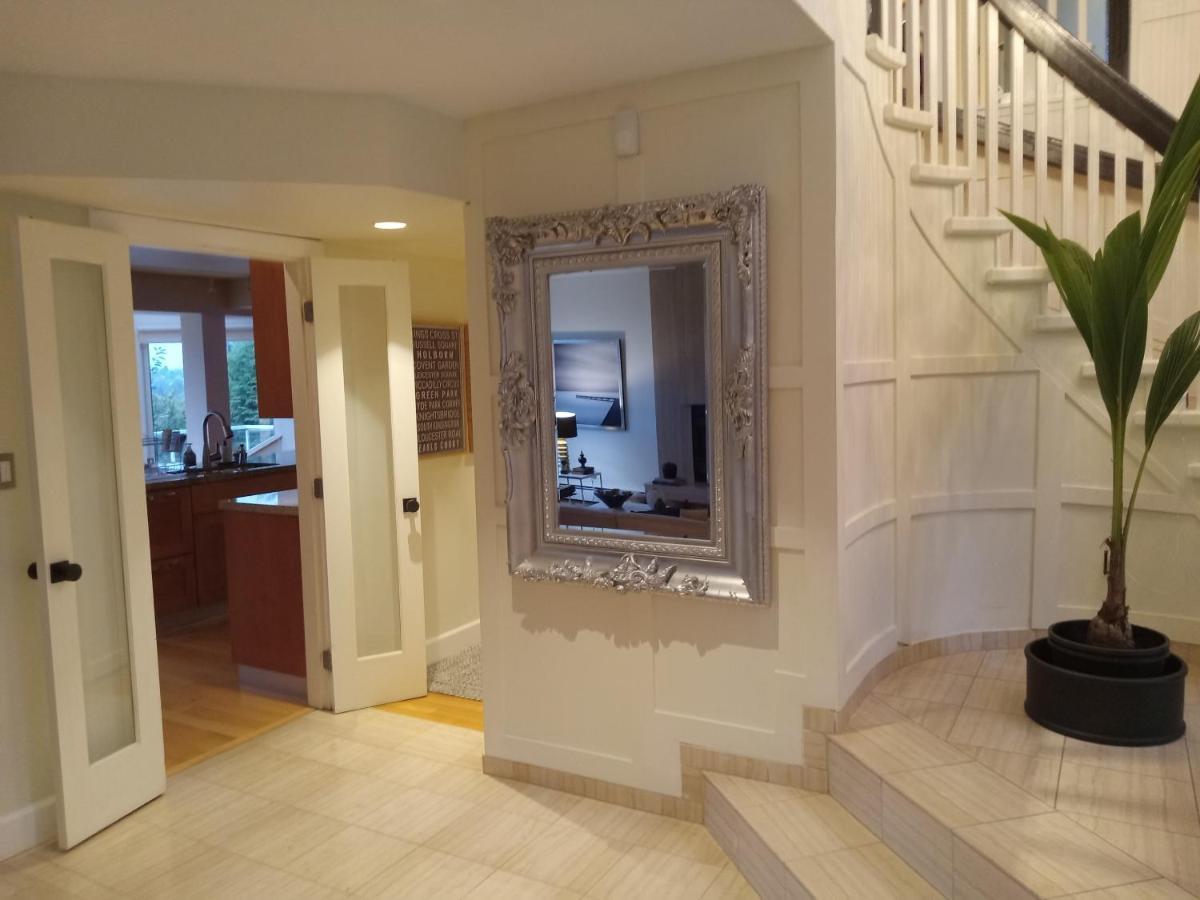 Suite Smart Vancouver Extérieur photo